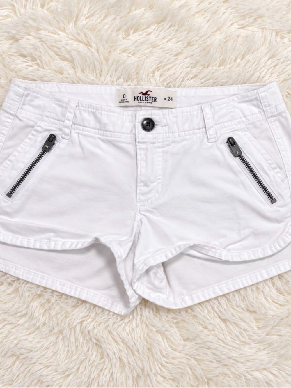 Hollister White Women's Zip-Pocket Jean Shorts